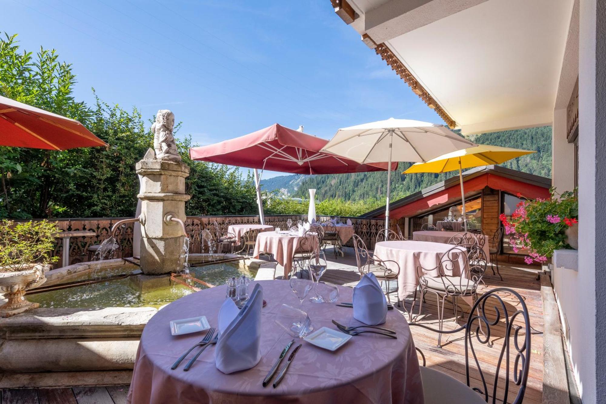 Hotel Macchi Restaurant & Spa Chatel Exterior photo