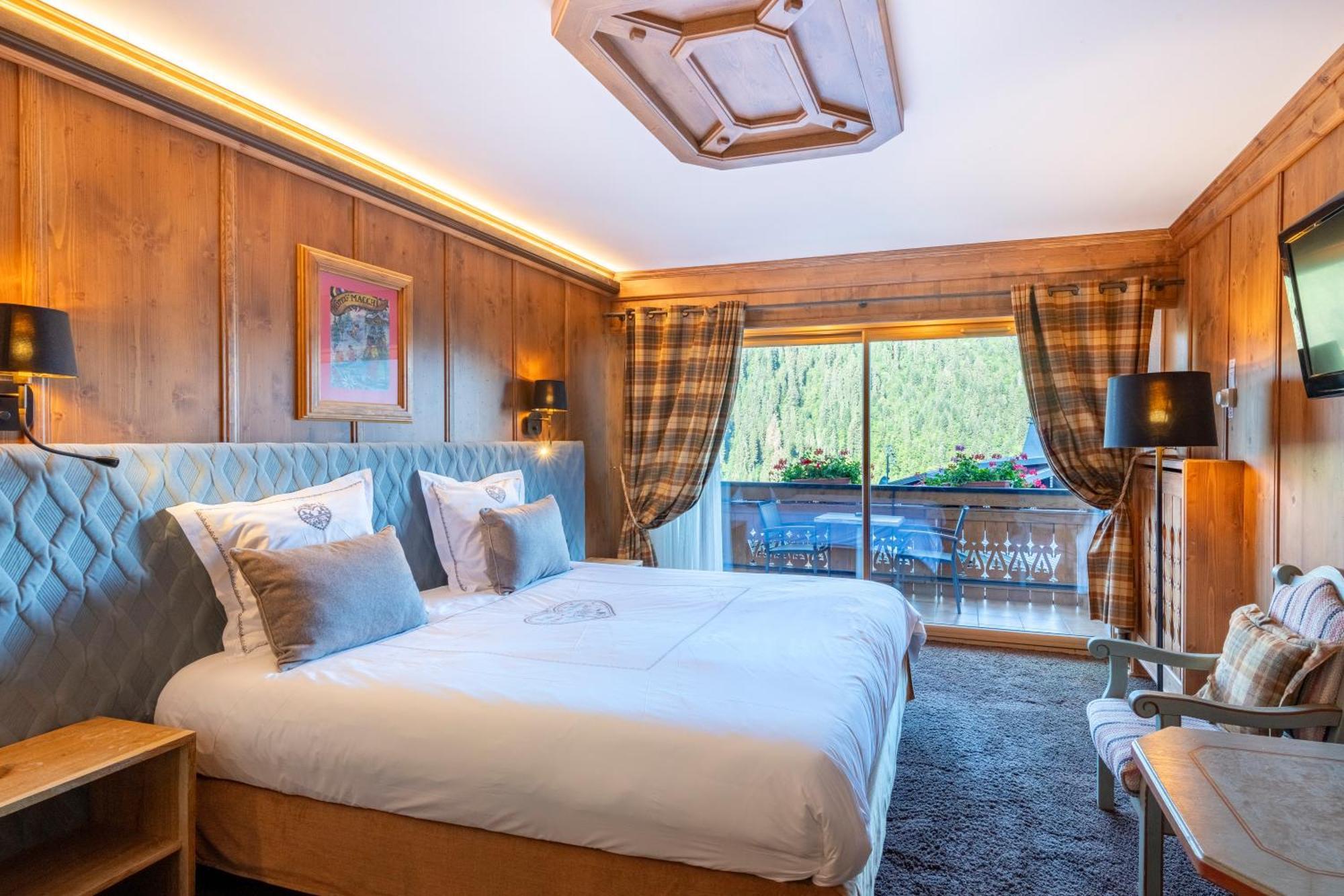 Hotel Macchi Restaurant & Spa Chatel Exterior photo